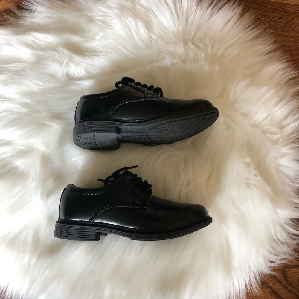 Stacy Adams Kids Black dress Shoes size 8M